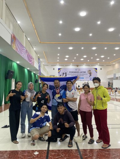 Kegiatan UKM Badminton